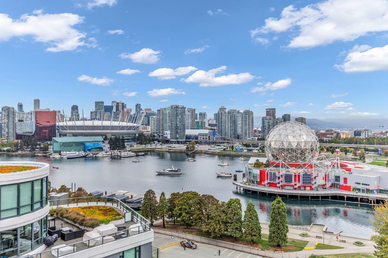 1661 Quebec St - Photo 4 of 50