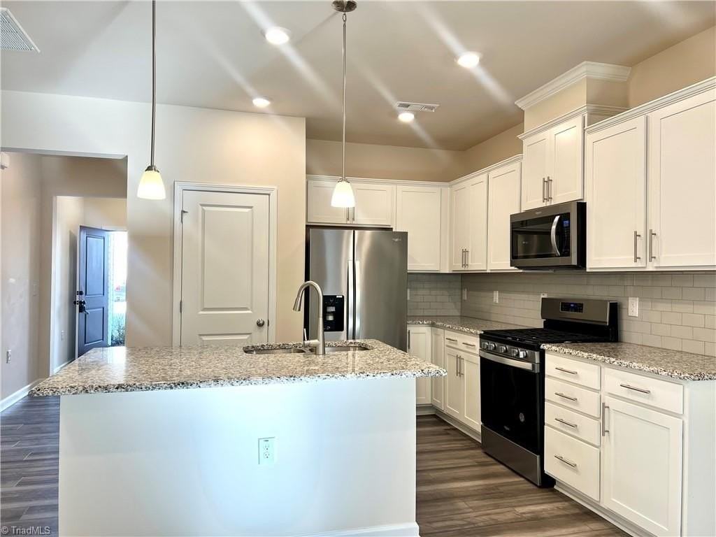 861 Falls Grove Trl - Photo 5 of 36