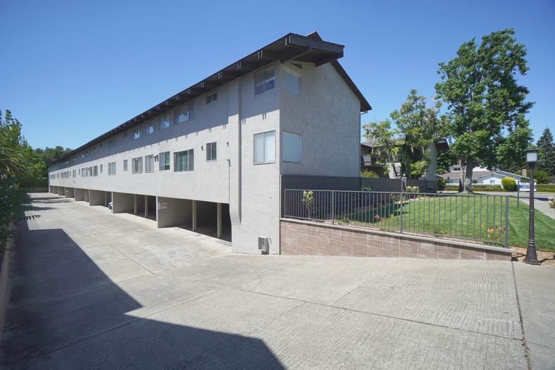 420 James Rd #16 - Photo 3 of 16