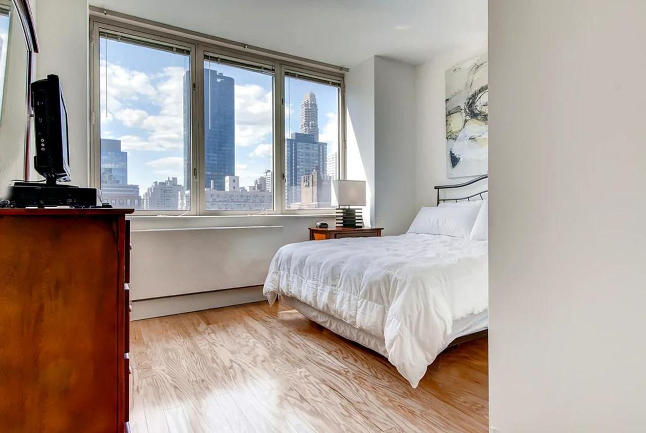 400 East 66th Street - Photo 6 of 29