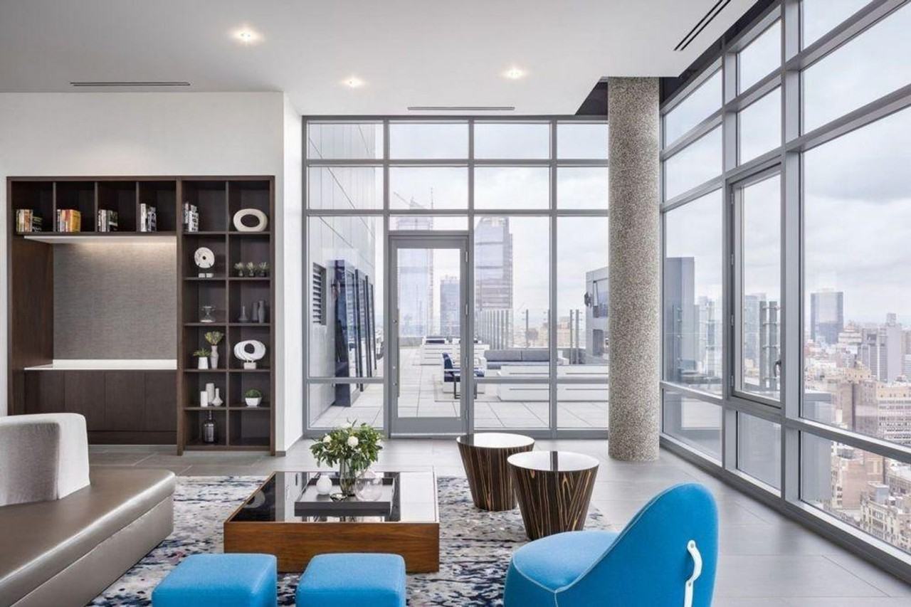 42 W 33rd St #1363108P - Photo 2 of 18