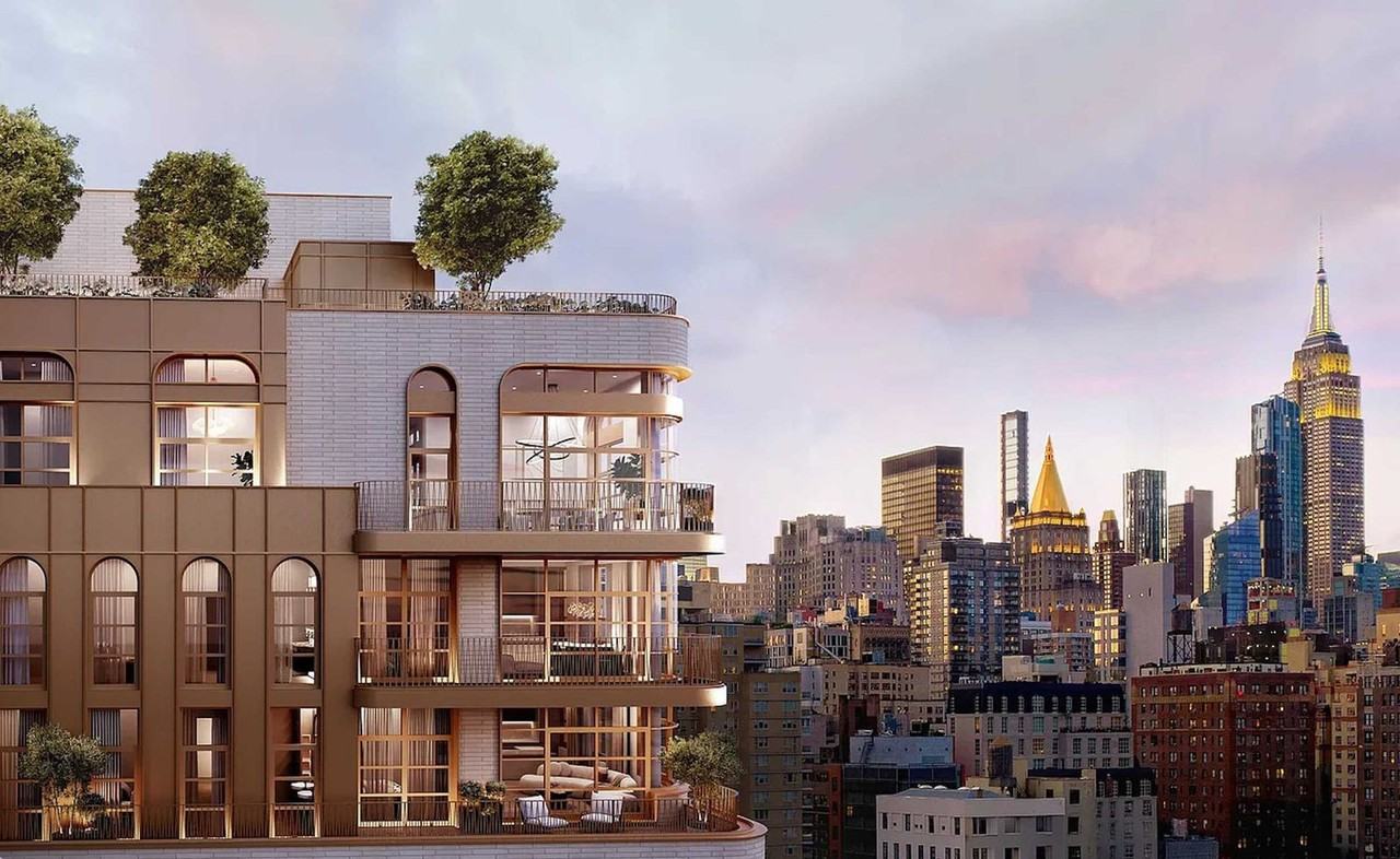 350 E 18th St #1388511P - Photo 7 of 14