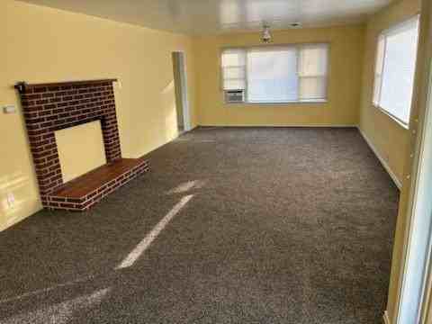 771 Schroeder Ln - Photo 3 of 16