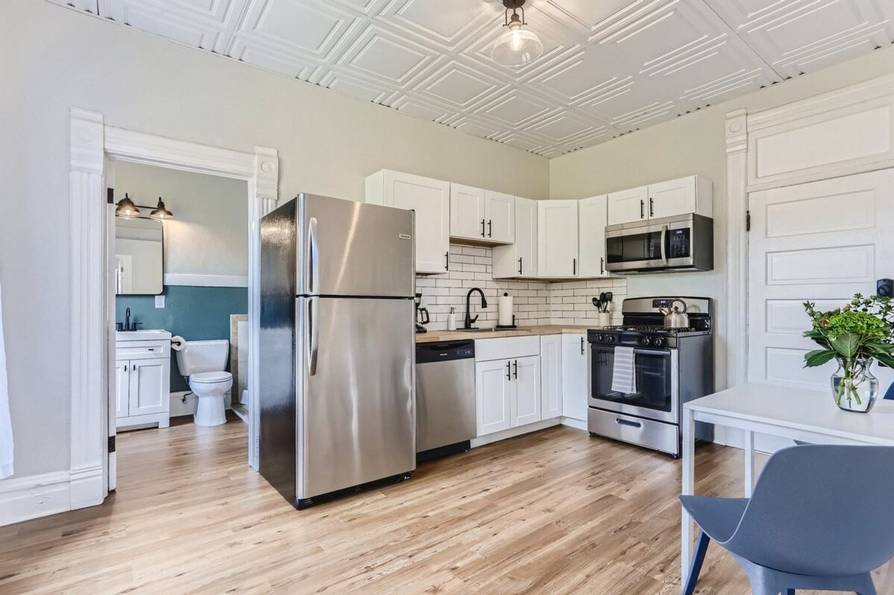 2805 E 16th Ave #1026247P - Photo 4 of 31