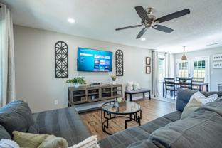 25 Jennifer Ln - Photo 1 of 1