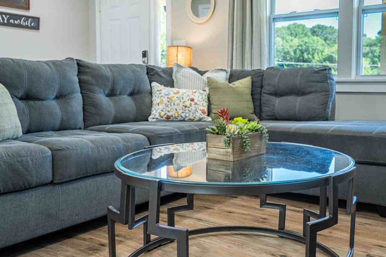 25 Jennifer Ln #1234805P - Photo 7 of 30