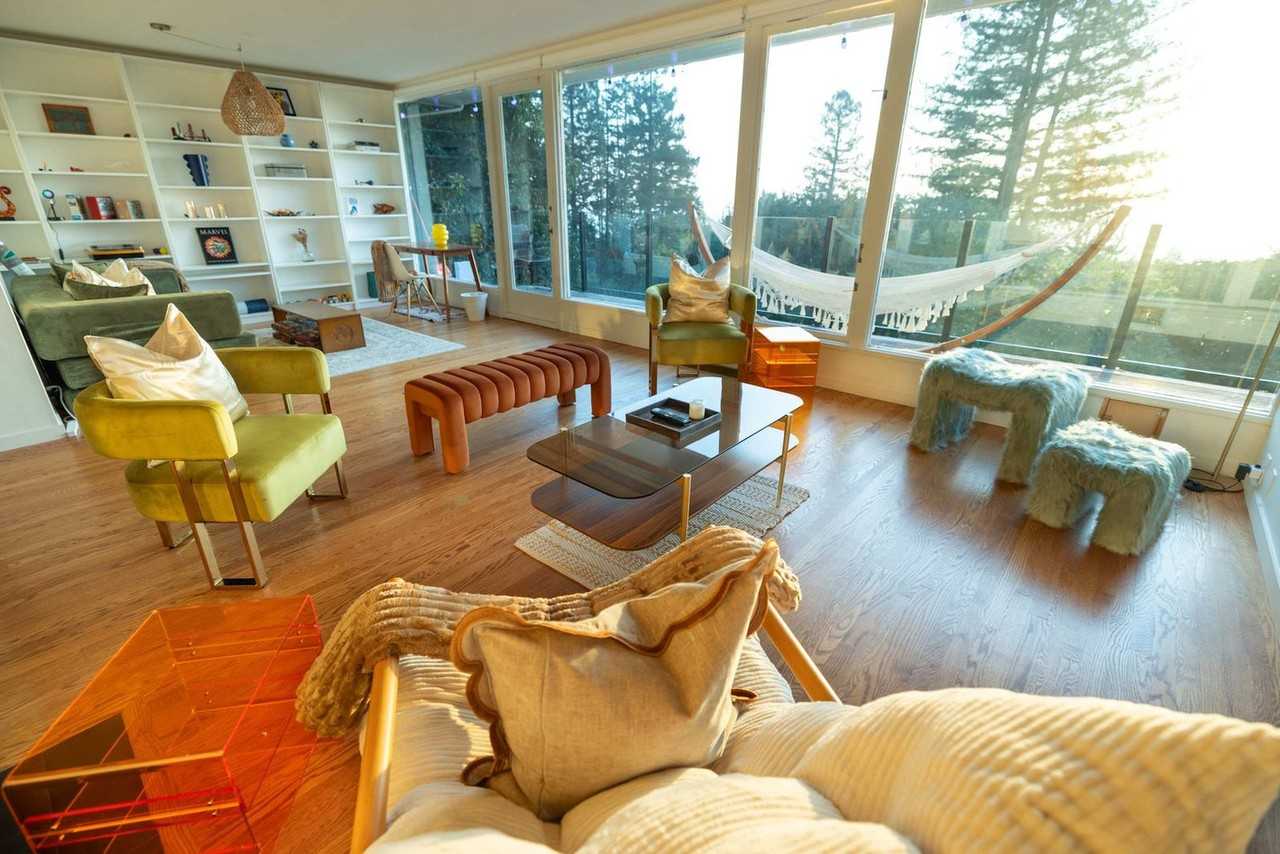 1072 Keeler Ave #1364156P - Photo 2 of 50