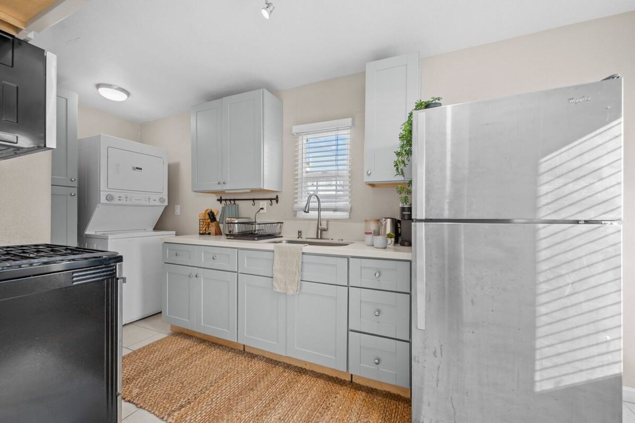 2796 K St #1364187P - Photo 5 of 12