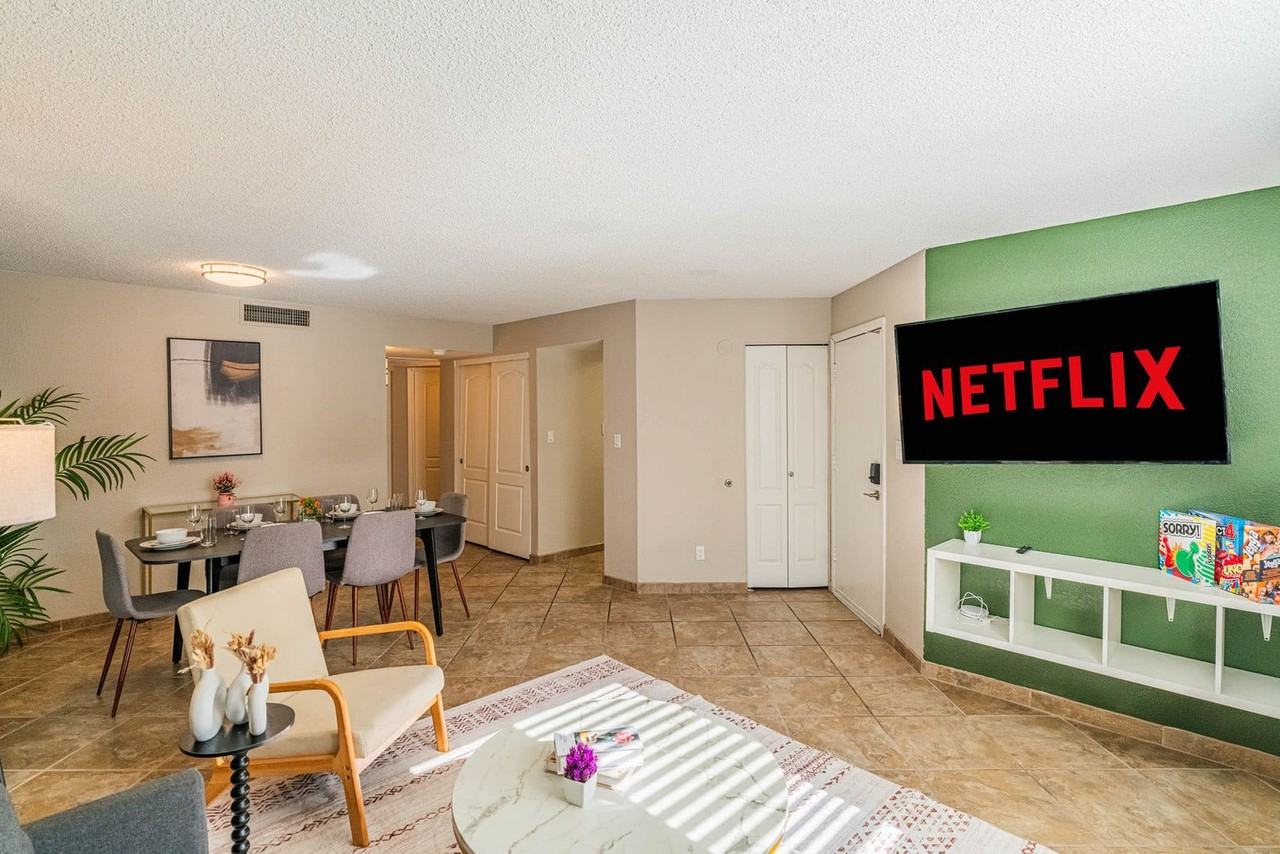 8550 E Mcdowell Rd #1374244P - Photo 5 of 38