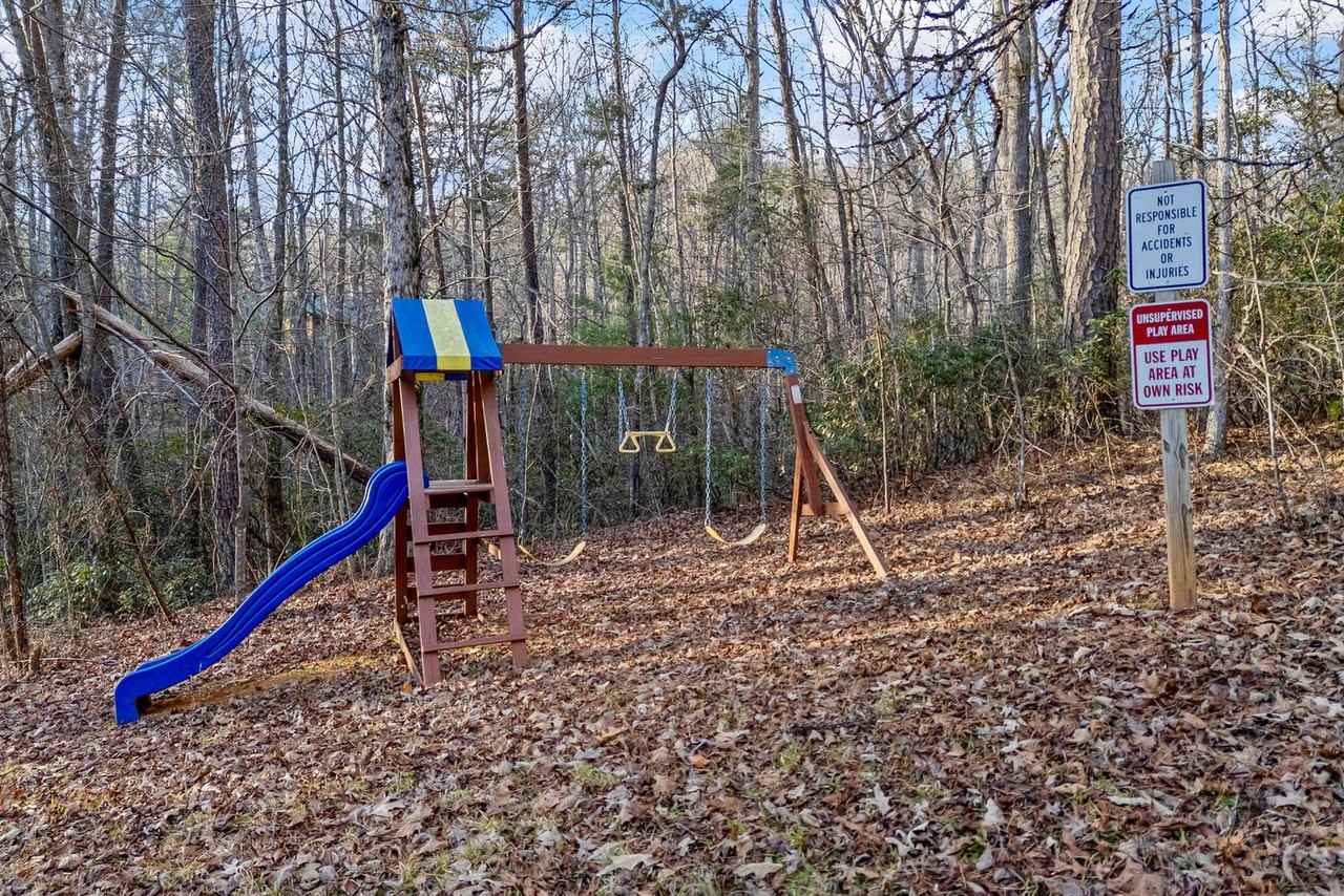 65 Screech Owl Road #1380020P - Photo 7 of 38