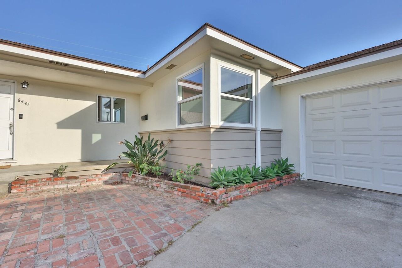 6421 Carthage St #1382147P - Photo 7 of 36