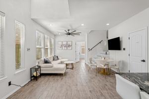 featured image of 3518 Dennis St