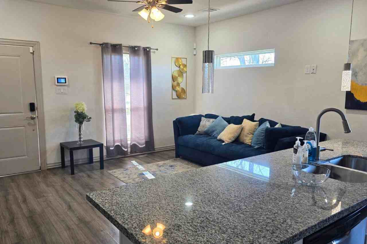 2704 Sam Wilson St #1391353P - Photo 7 of 18