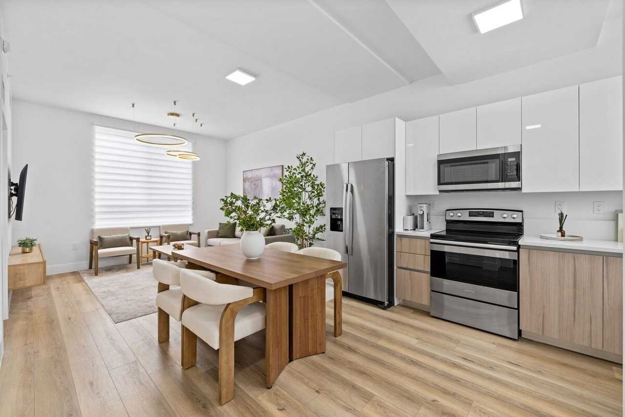 1542 Nw 2nd St #1388871P - Photo 5 of 18