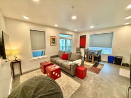 featured image of 385 S 400 E