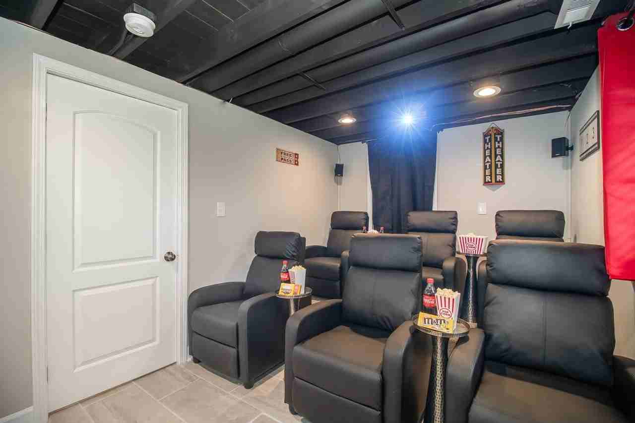 7411 W 56th St #1391861P - Photo 2 of 28