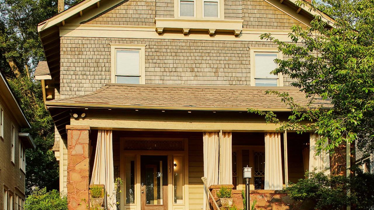 1623 11th Place South - Photo 2 of 29