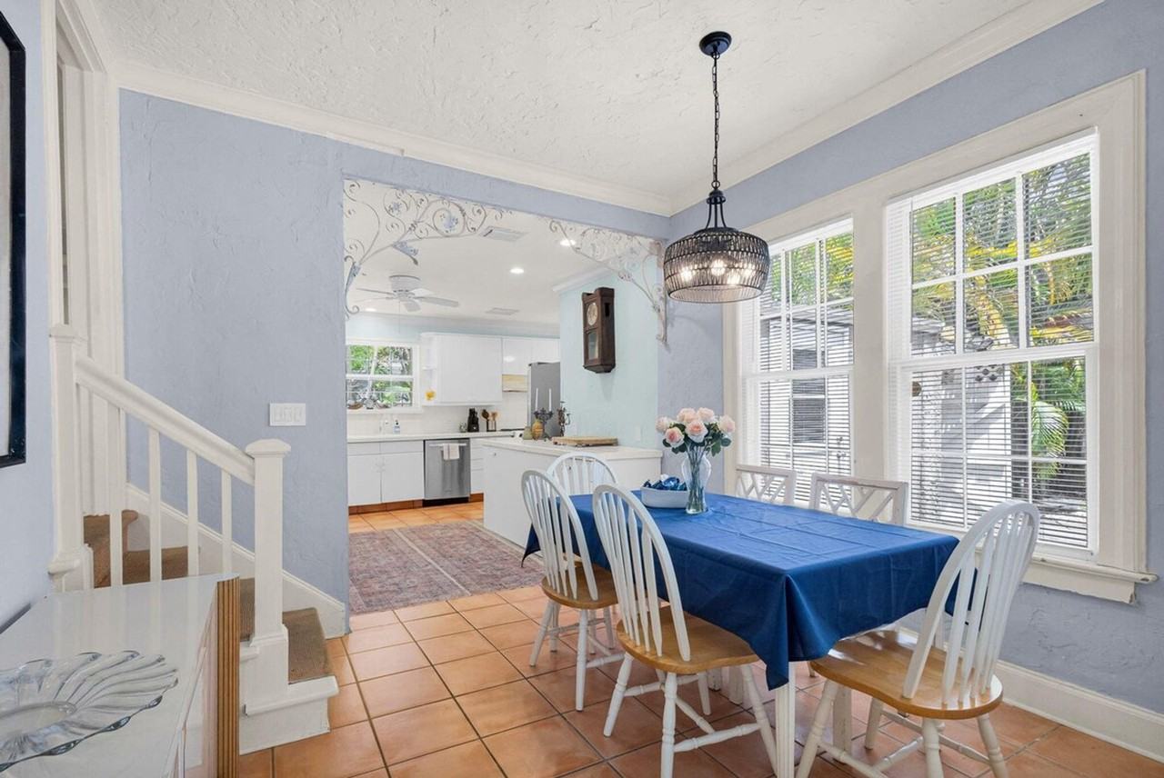 441 28th St #1397586P - Photo 5 of 28