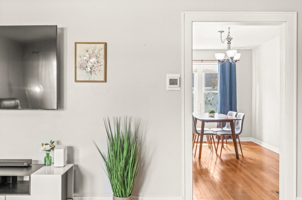 2637 17th St #1397954P - Photo 2 of 50