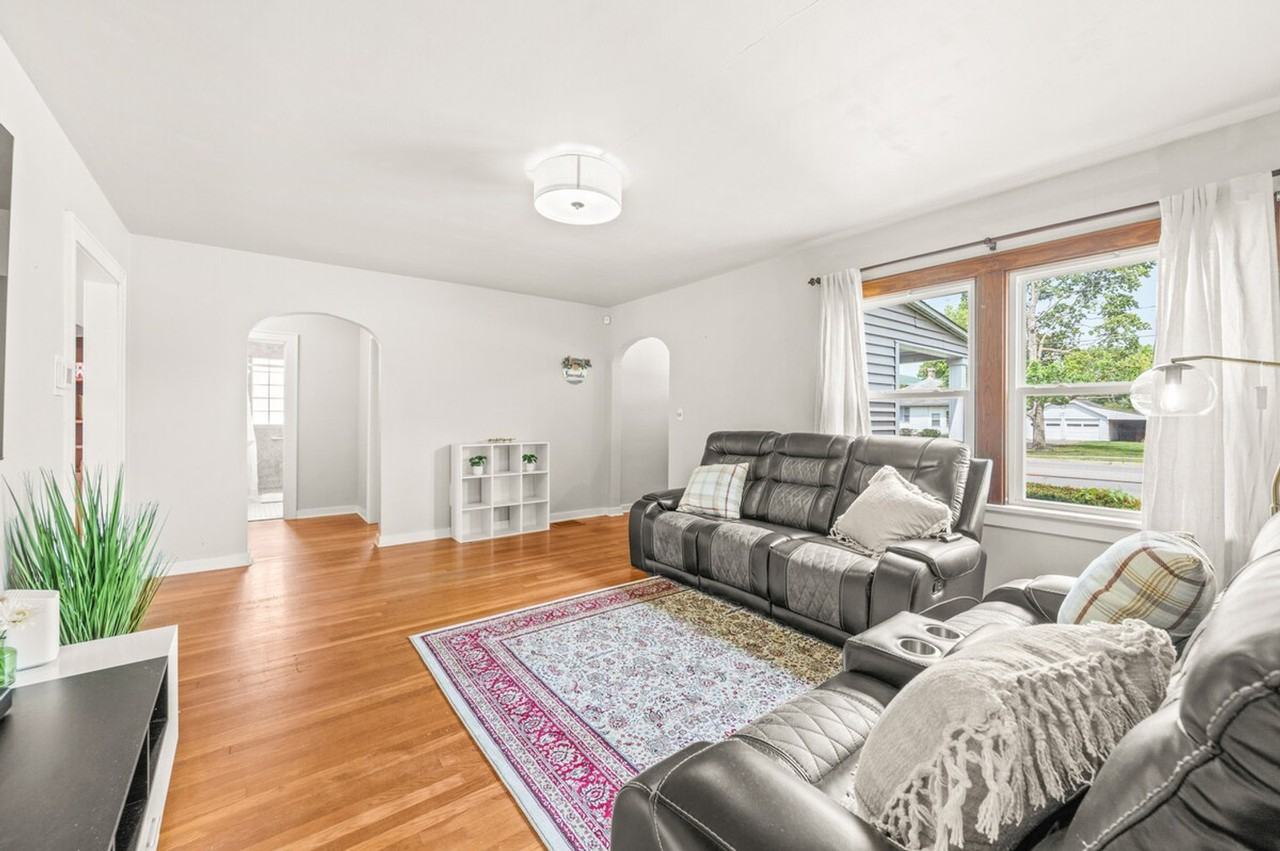 2637 17th St #1397954P - Photo 3 of 50