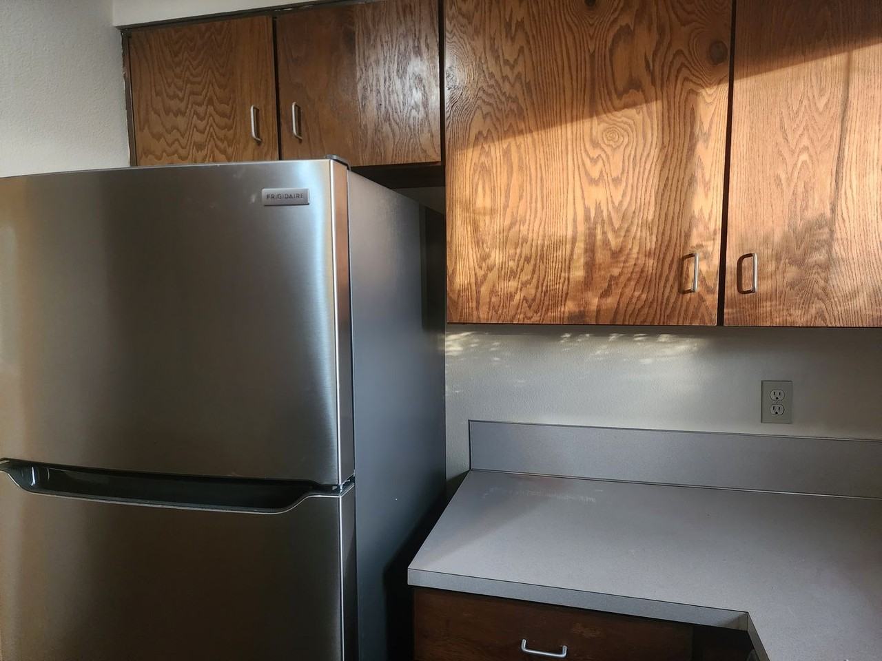 903 N Filbert Ct - Photo 4 of 18