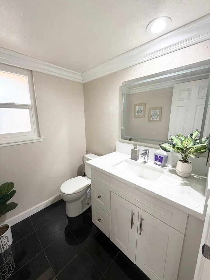 22125 Birds Eye Dr - Photo 7 of 19