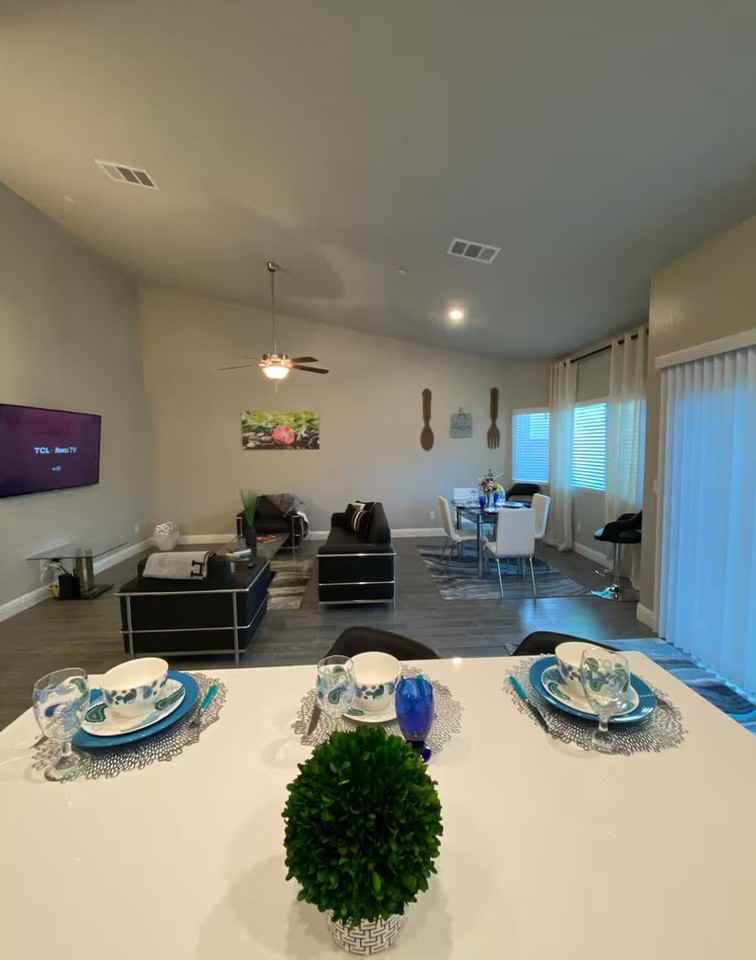 9018 Sycamore Villas Way - Photo 4 of 19