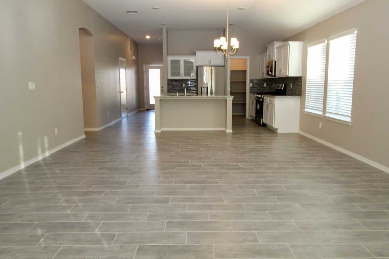 1217 Golden Summer Ct - Photo 4 of 23