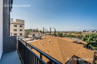 LAU5559 - Photo 1 of 1