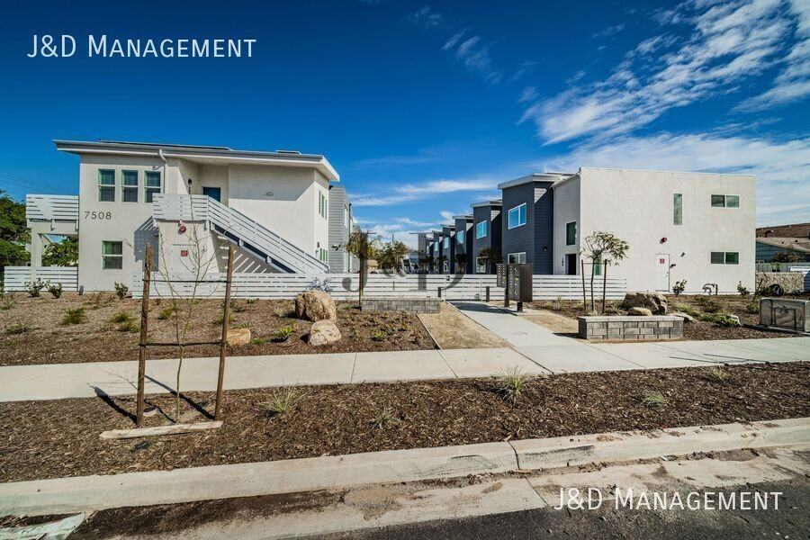 CHU7508 - Photo 3 of 8