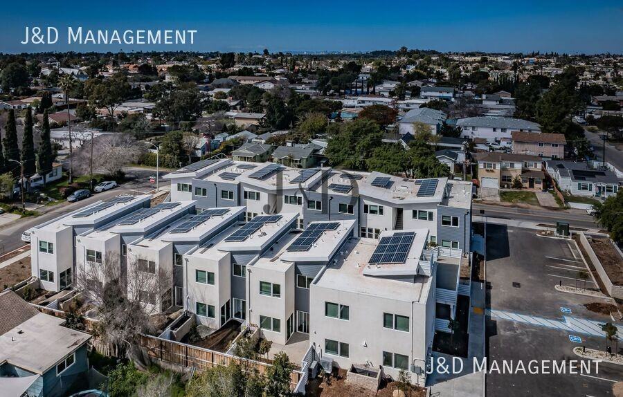 CHU7508 - Photo 4 of 8