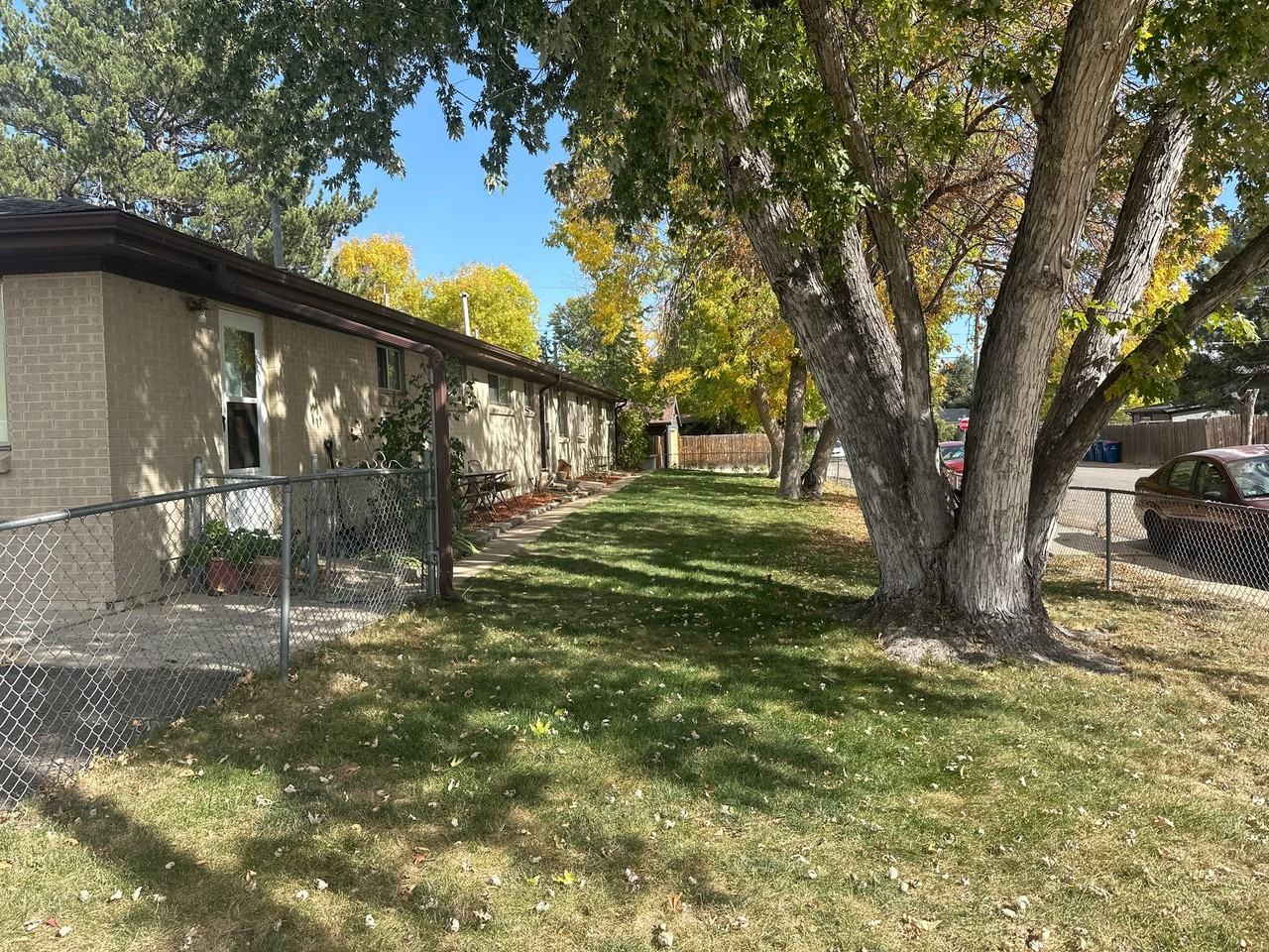 2500-2520 Quay Street - Photo 5 of 5