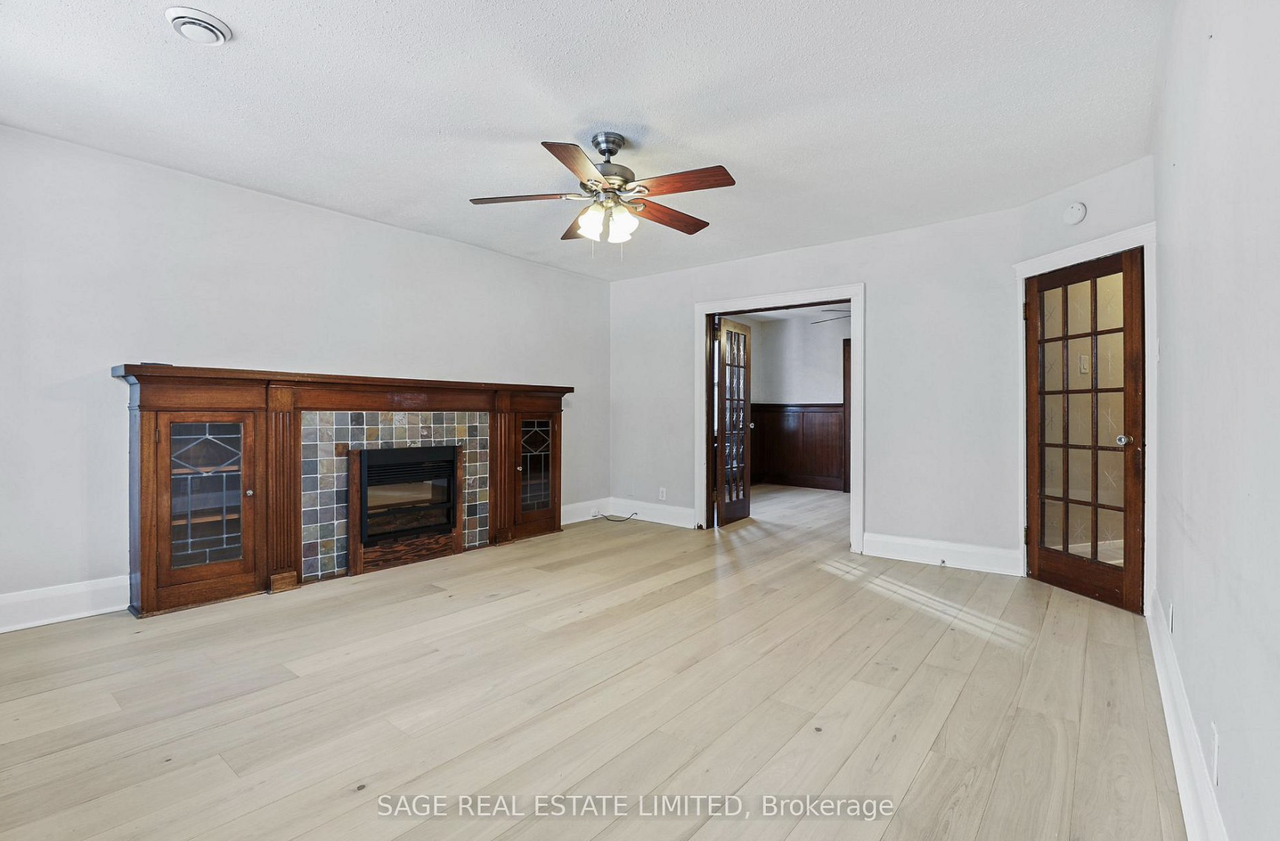 95 Hillsdale Avenue East - Photo 5 of 8