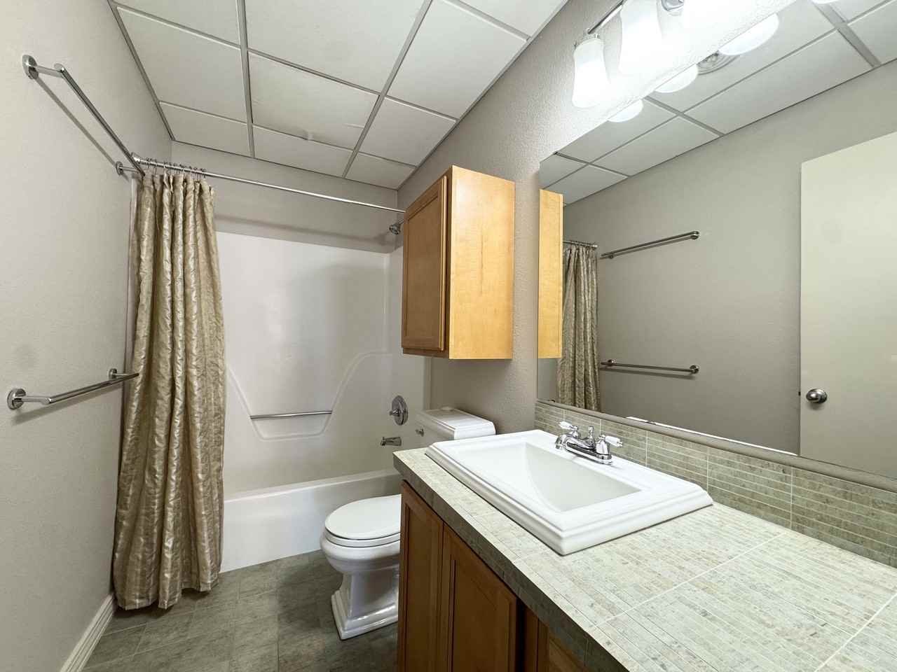 609 Central Street #1403 - Photo 7 of 15