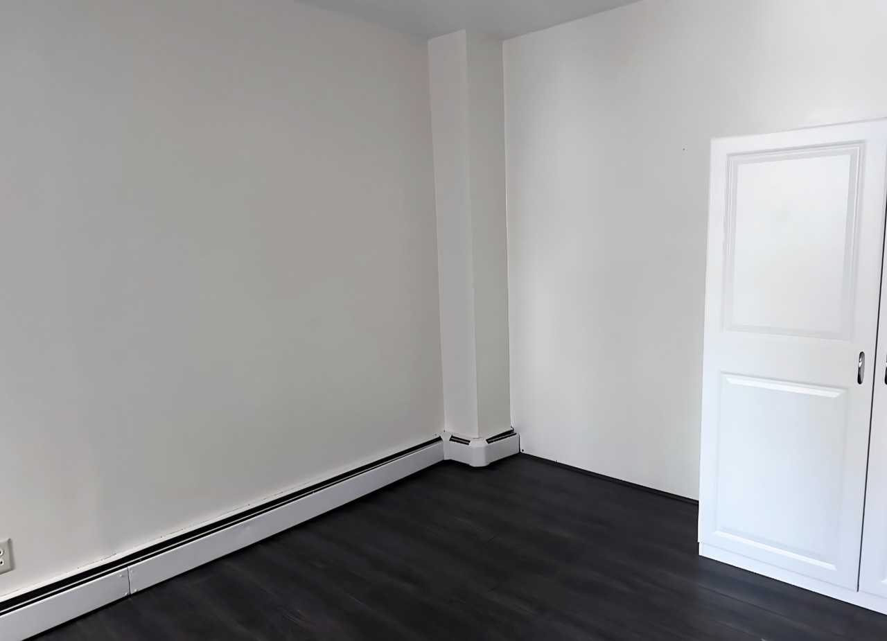 118 S 2nd St #1 - Photo 2 of 9