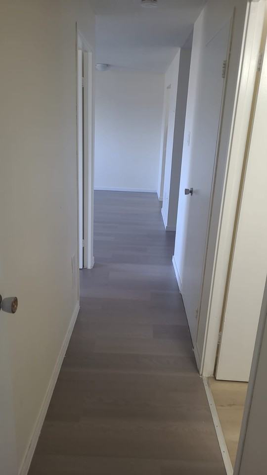 467 Chamberlain Street #102/209 - Photo 5 of 11