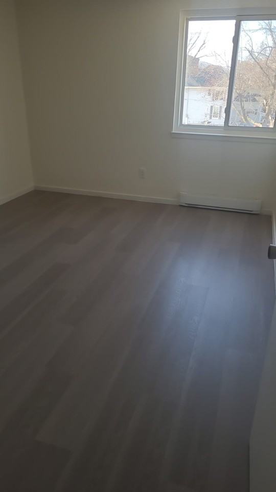 467 Chamberlain Street #102/209 - Photo 7 of 11