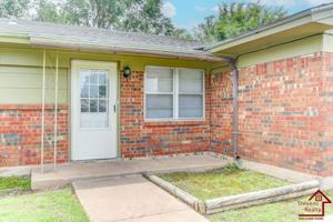 featured image of 4910 Nw Pollard Ave