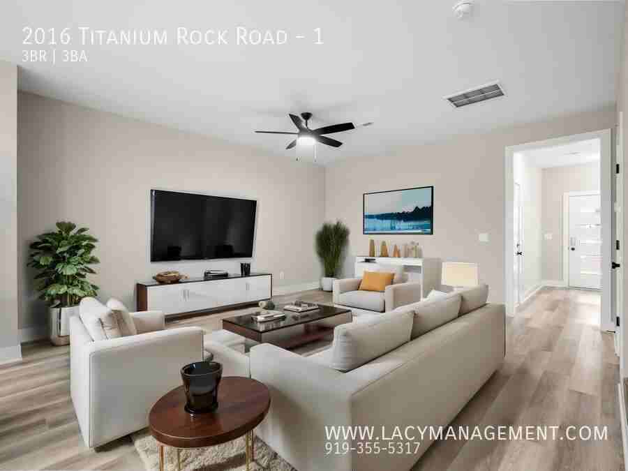 2016 Titanium Rock Rd #1 - Photo 5 of 24