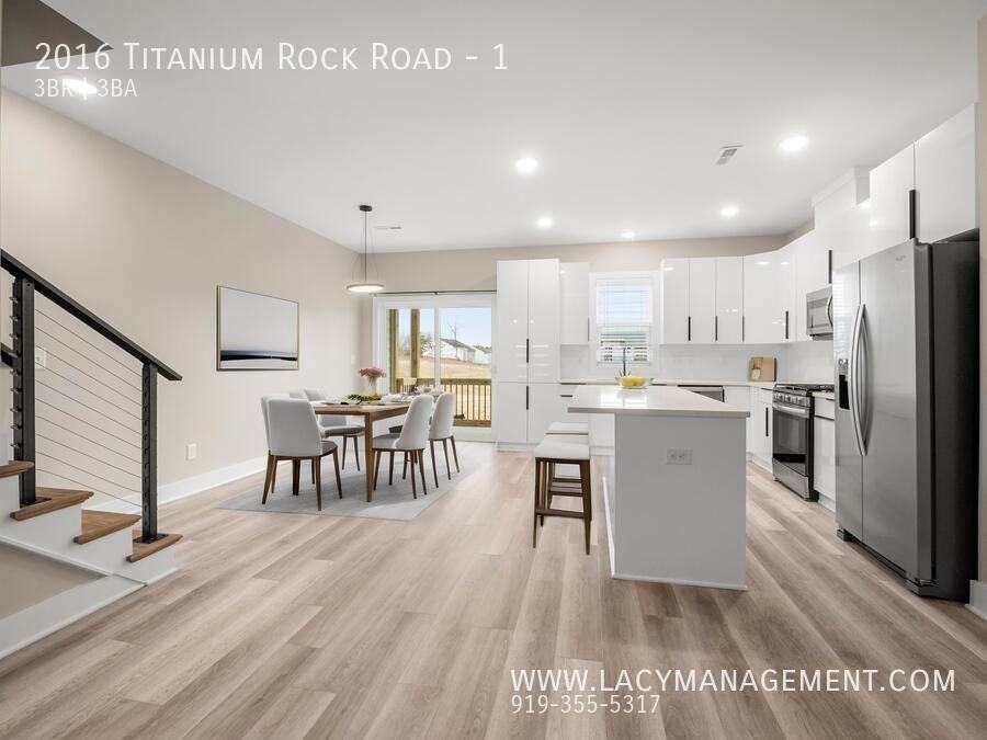2016 Titanium Rock Rd #1 - Photo 6 of 24