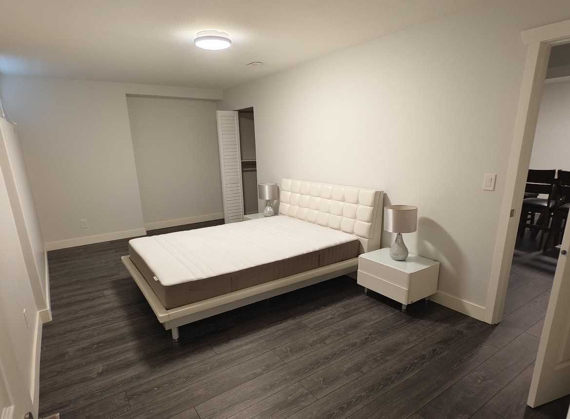 15517 Rosemary Heights Crescent - Photo 7 of 7