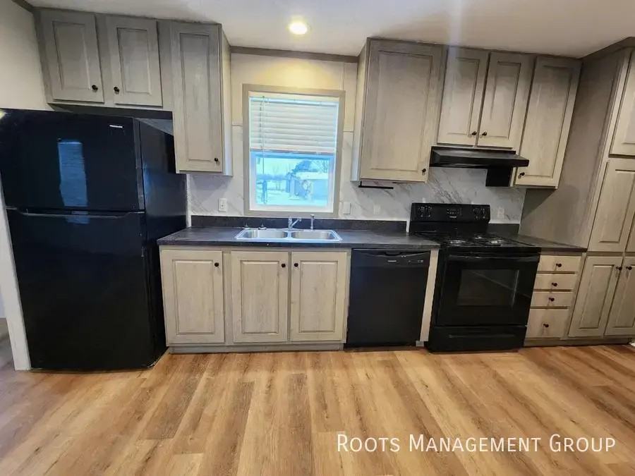 1354 Winners Cir S #1354WS - Photo 3 of 21