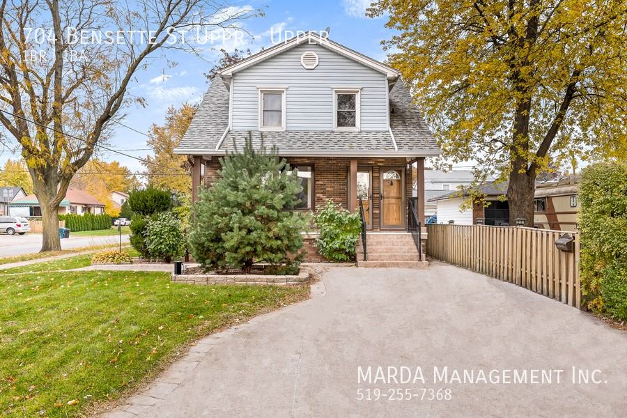 704 Bensette St Uppr #UPPER