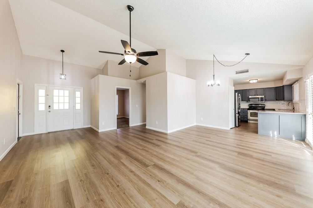 515 W Montoya Ln - Photo 5 of 16