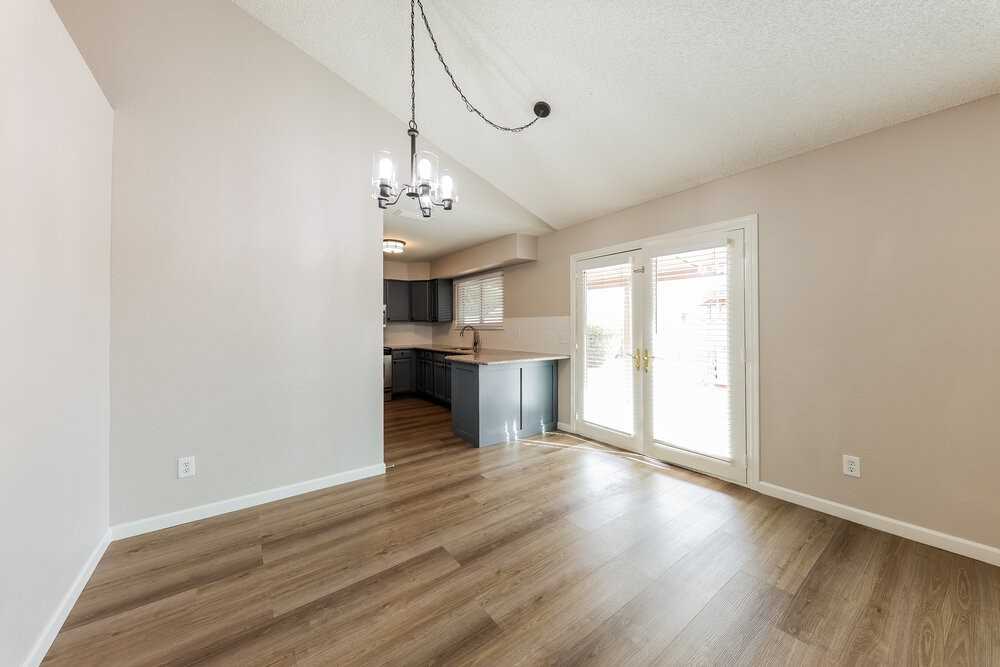 515 W Montoya Ln - Photo 6 of 16