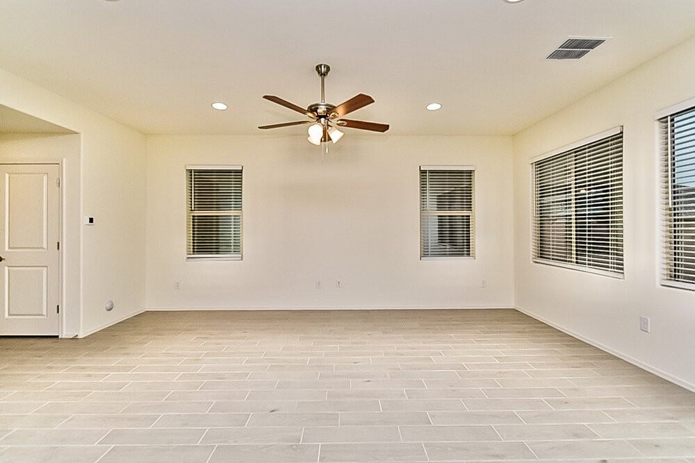 7000 W Inkwood Ln - Photo 5 of 20