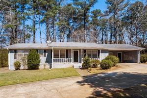 featured image of 4649 Danna Dr