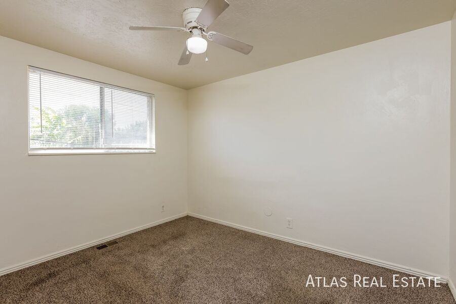 3653 S 200 E #7 - Photo 4 of 13