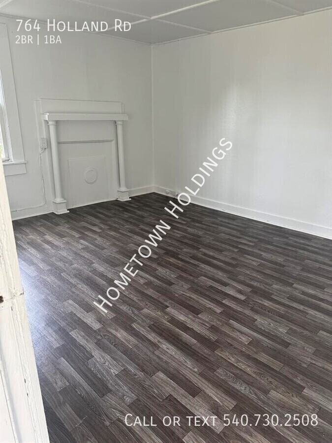 764 Holland Rd - Photo 3 of 9