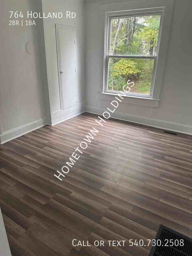 764 Holland Rd - Photo 6 of 9